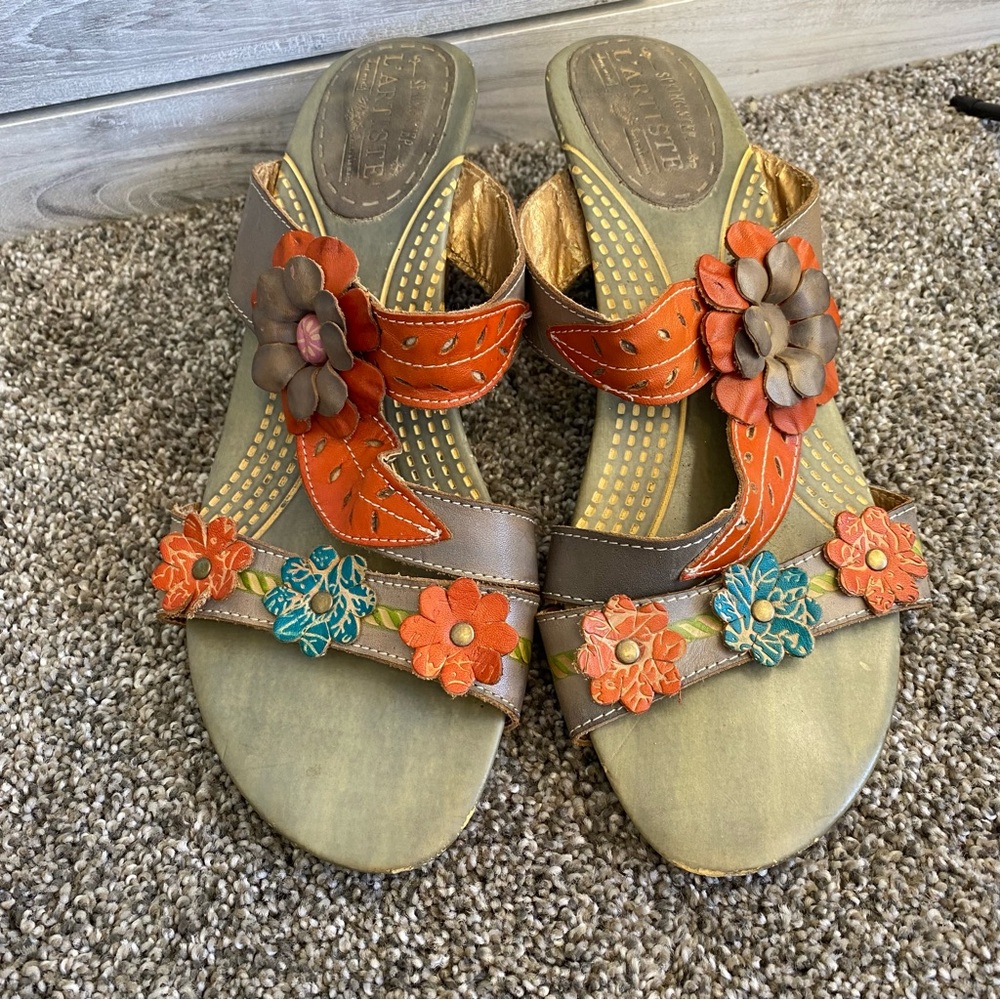 L’Artise Spring Step Lona Sandals Colorful Floral Women's Sandals
